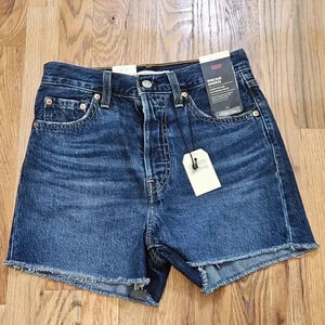 Levi's Premium Ribcage Shorts NWT Super High Rise Button fly Size 26